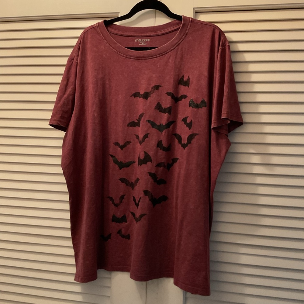 Maurices Maroon with black bats Oversized Tee